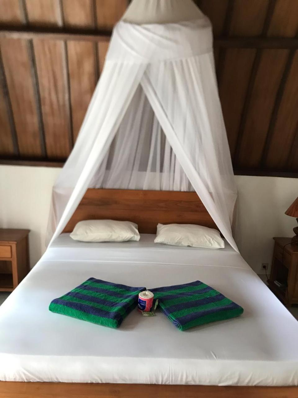 Saeri Matahari Bungalow Gili Air Kültér fotó