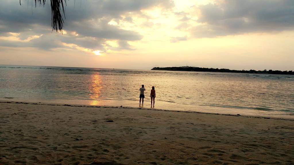 Saeri Matahari Bungalow Gili Air Kültér fotó
